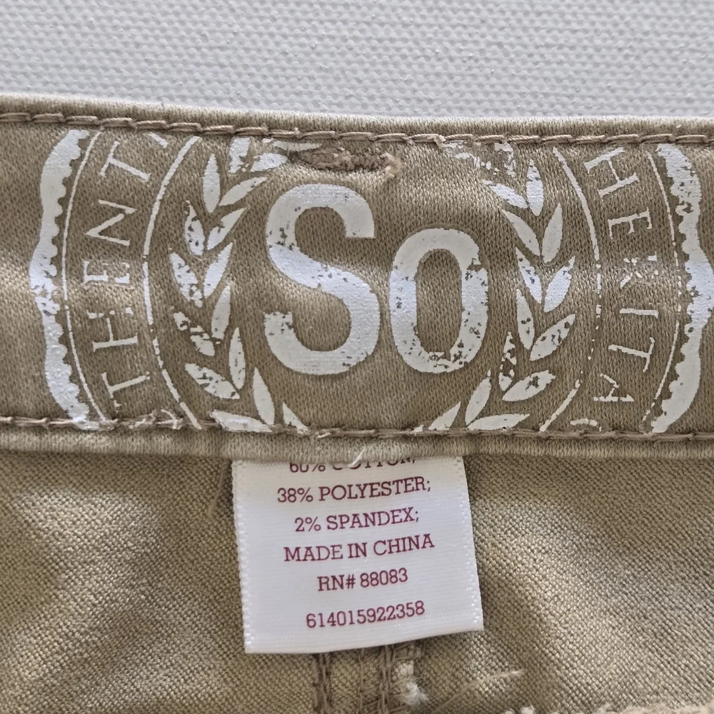 SO Slim Khaki  Jeggings Size 9